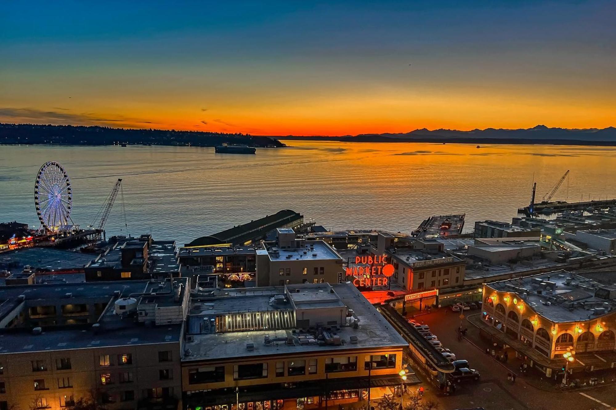 Pike Place Olympic View Apartment *